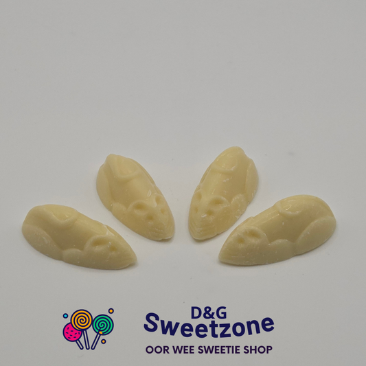 Hannah's White Choc Mice – classic white chocolate flavour mice, retro pick n mix at D&G Sweetzone, Stirling